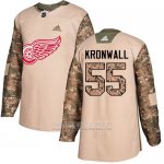 Camiseta Hockey Detroit Red Wings 55 Niklas Kronwall Camuflaje Autentico 2017 Dia De Los Veteranos Stitched