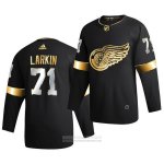 Camiseta Hockey Detroit Red Wings Dylan Larkin Golden Edition Limited Autentico 2020-21 Negro Camiseta Hockey Detroit Red Wings Dylan Larkin Golden Edition Limited Autentico 2020-21 Negro